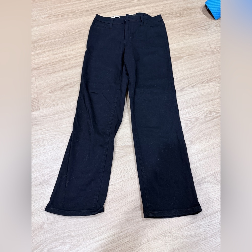 Universal Thread Black High-Rise Slim Straight Jeans